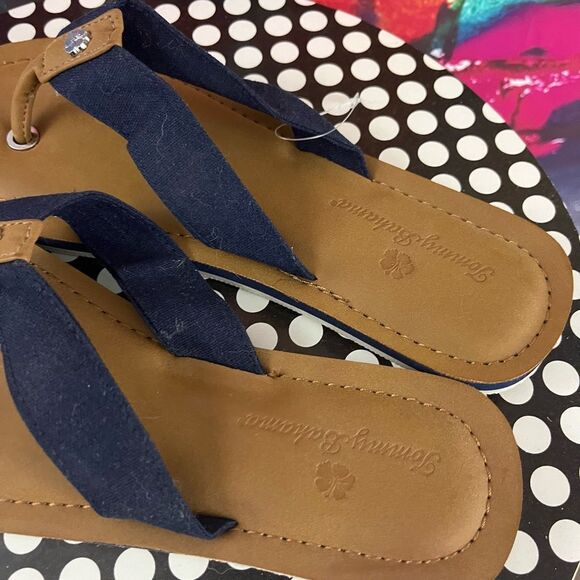 Tommy Bahama Sandals Womens Size 7 Speedwell Flip Flops Thong Navy Blue Strap Ne - Picture 3 of 5